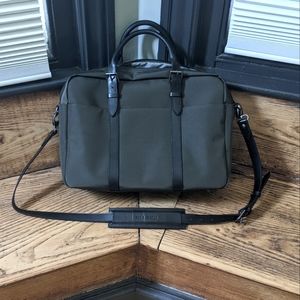 Briefcase / Crossbody Laptop Bag